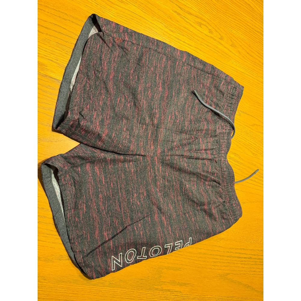 Mens medium Rhône peloton shorts 6.5 in inseam. Athletic gear
